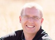 Headshot of Matt Hayes.