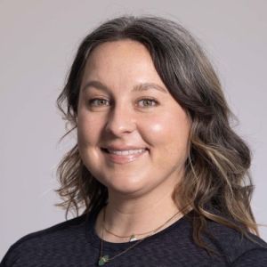 Headshot of Nona Shipman.