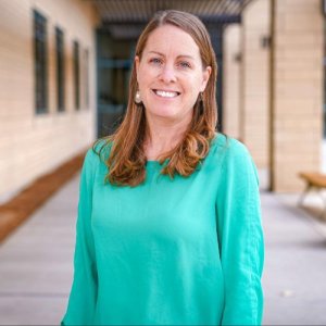 Headshot of Shannon Wadas.